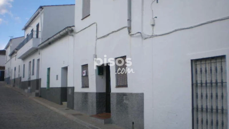 Chalet pareado en venta en Calle de Cervantes, Higuera de la Sierra de 97.000 €